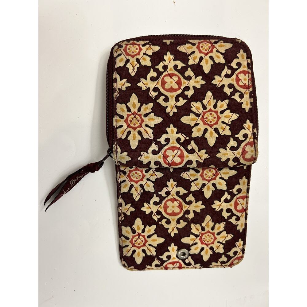 Vera Bradley Medallion Maroon Mini Zip Around Bifold Snap Quilted Wallet RETIRED